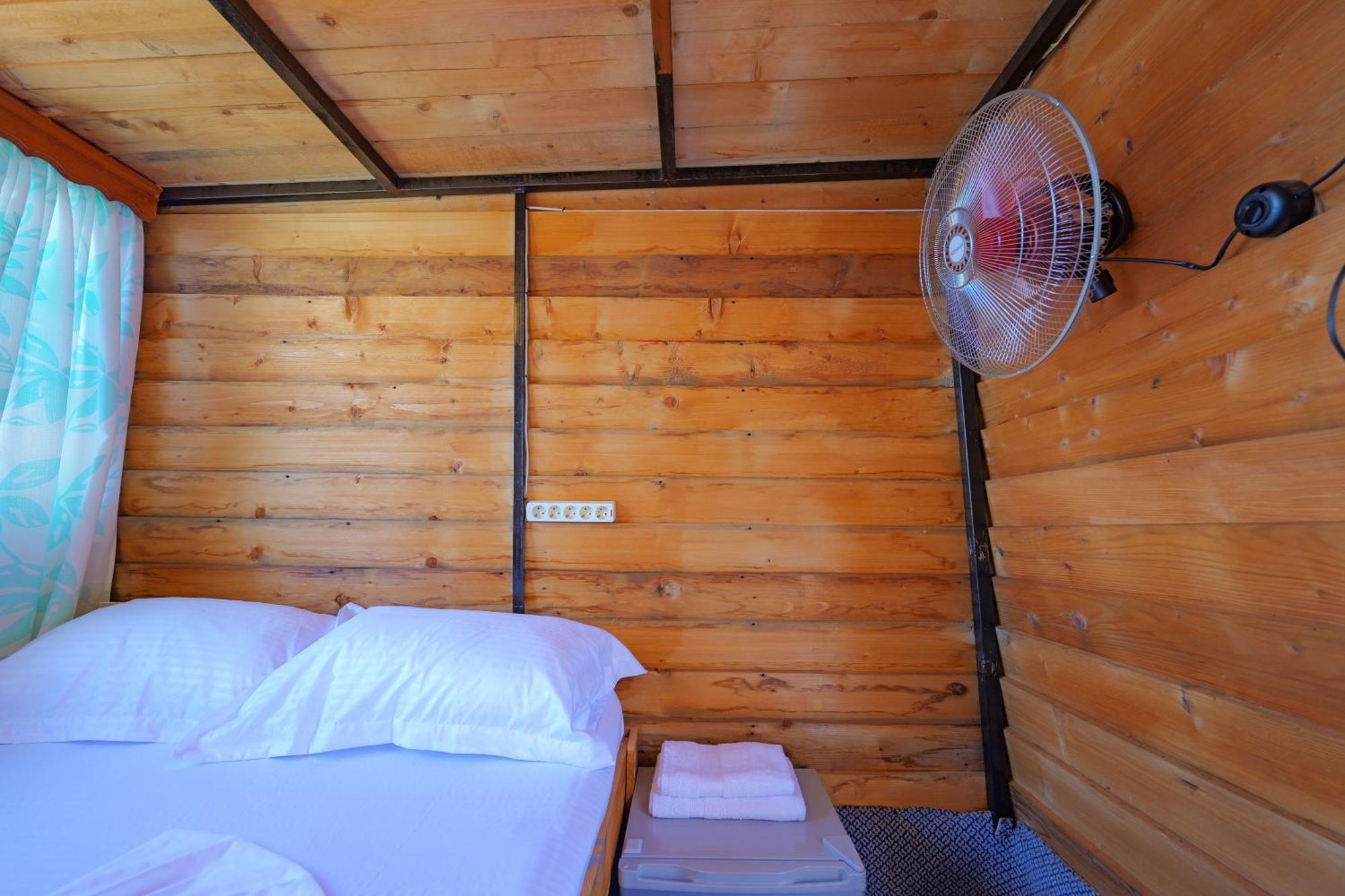 Vila Fjona Sarandë Exterior foto